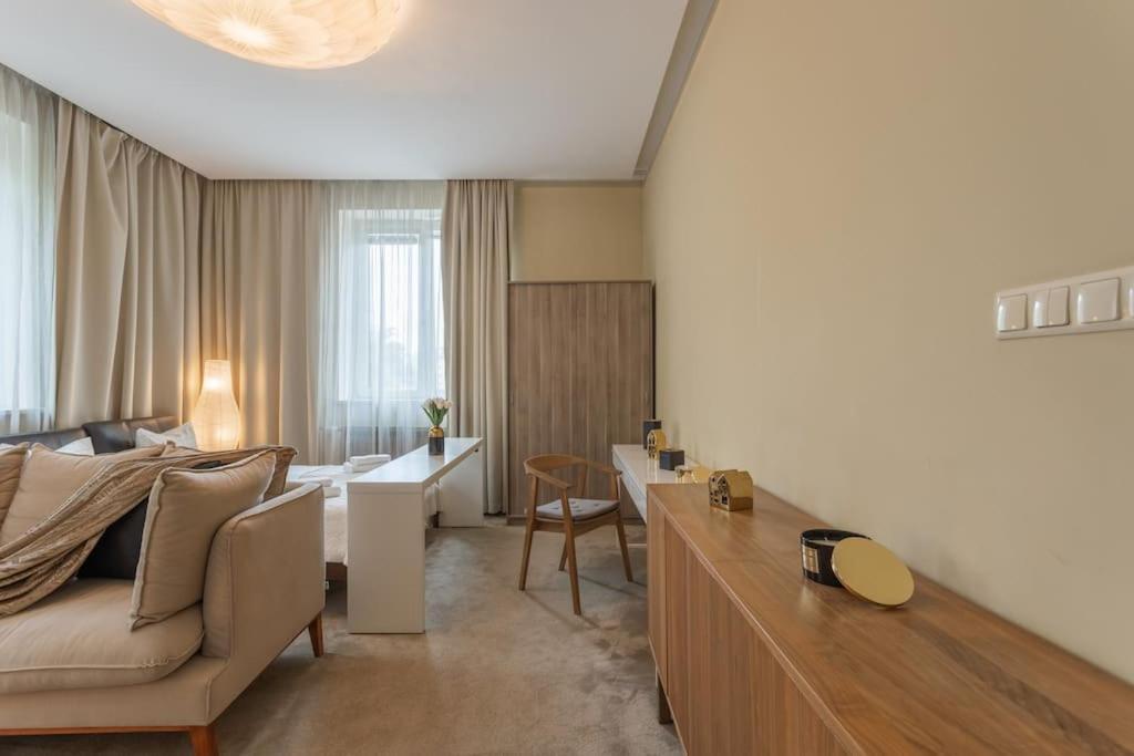 Close-Urban Chic - City Center - Studio Apartment - Plac Konstytucji وارسو المظهر الخارجي الصورة